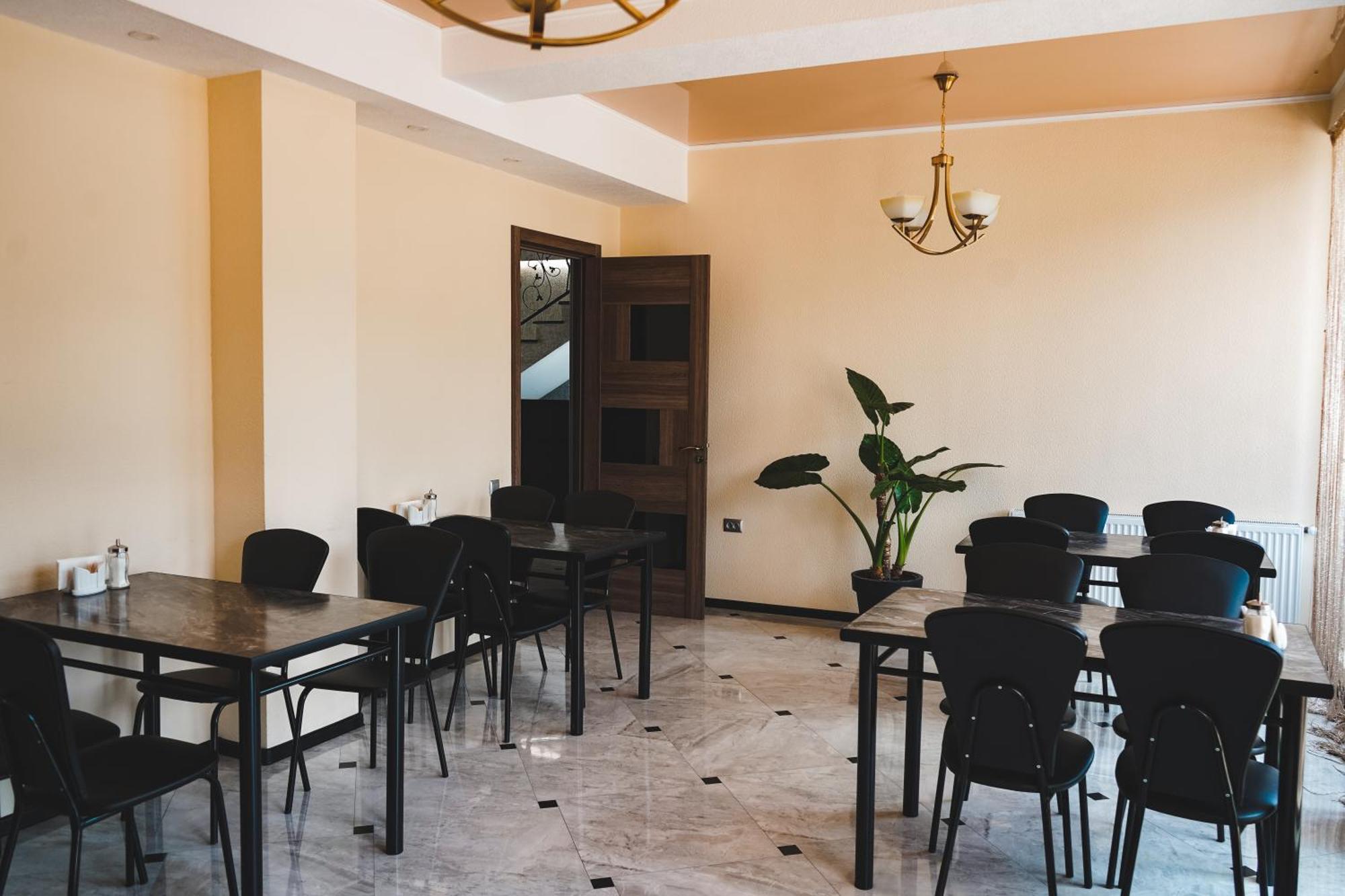Hotel Toliketi Kazbegi Dış mekan fotoğraf