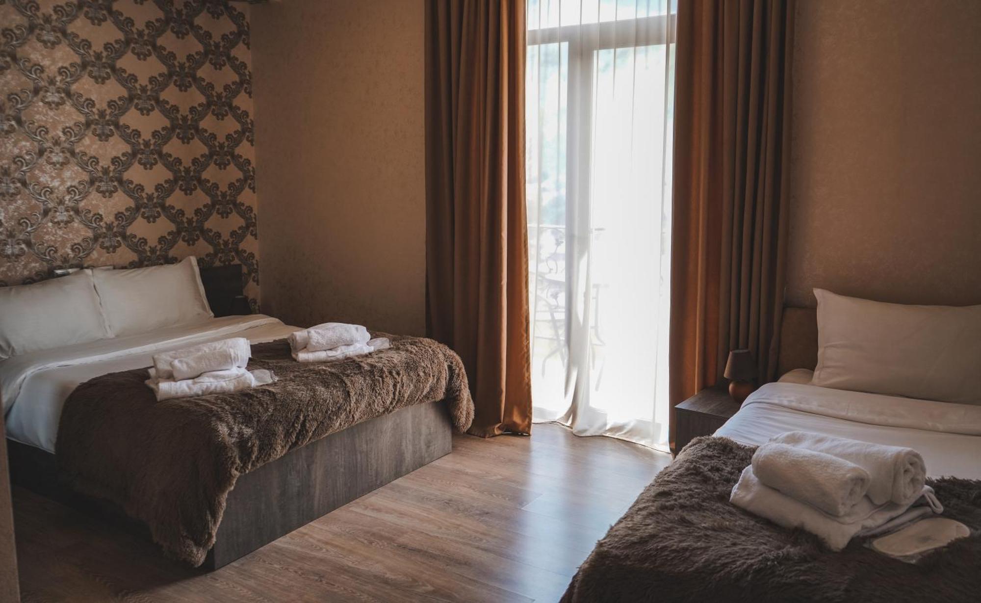 Hotel Toliketi Kazbegi Dış mekan fotoğraf