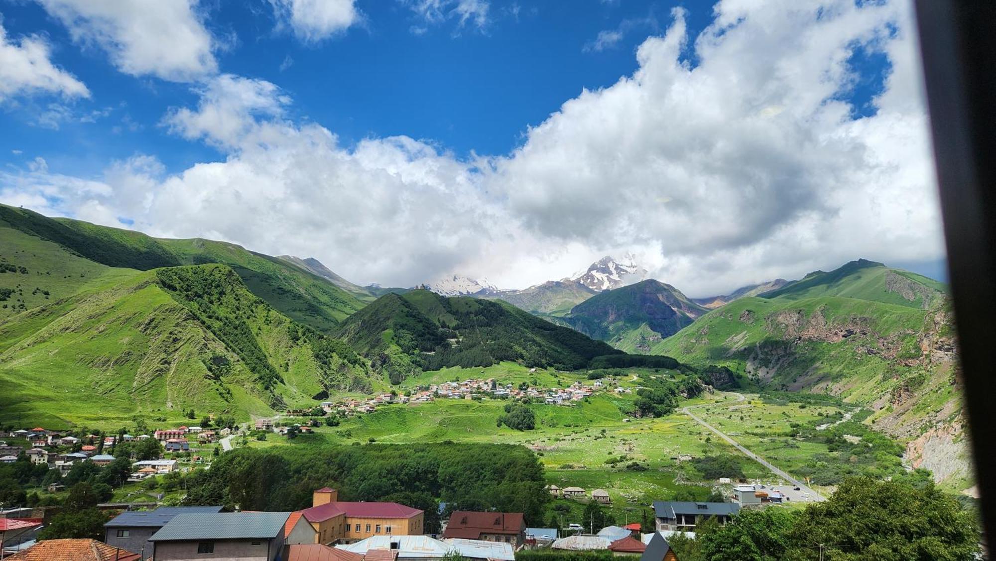 Hotel Toliketi Kazbegi Oda fotoğraf
